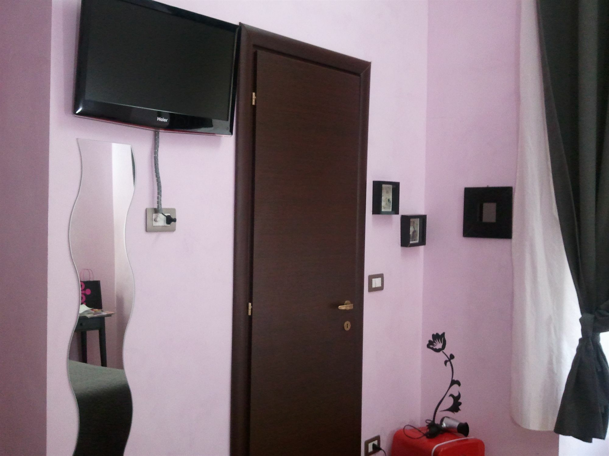 ISABEL Guest House Rome Extérieur photo